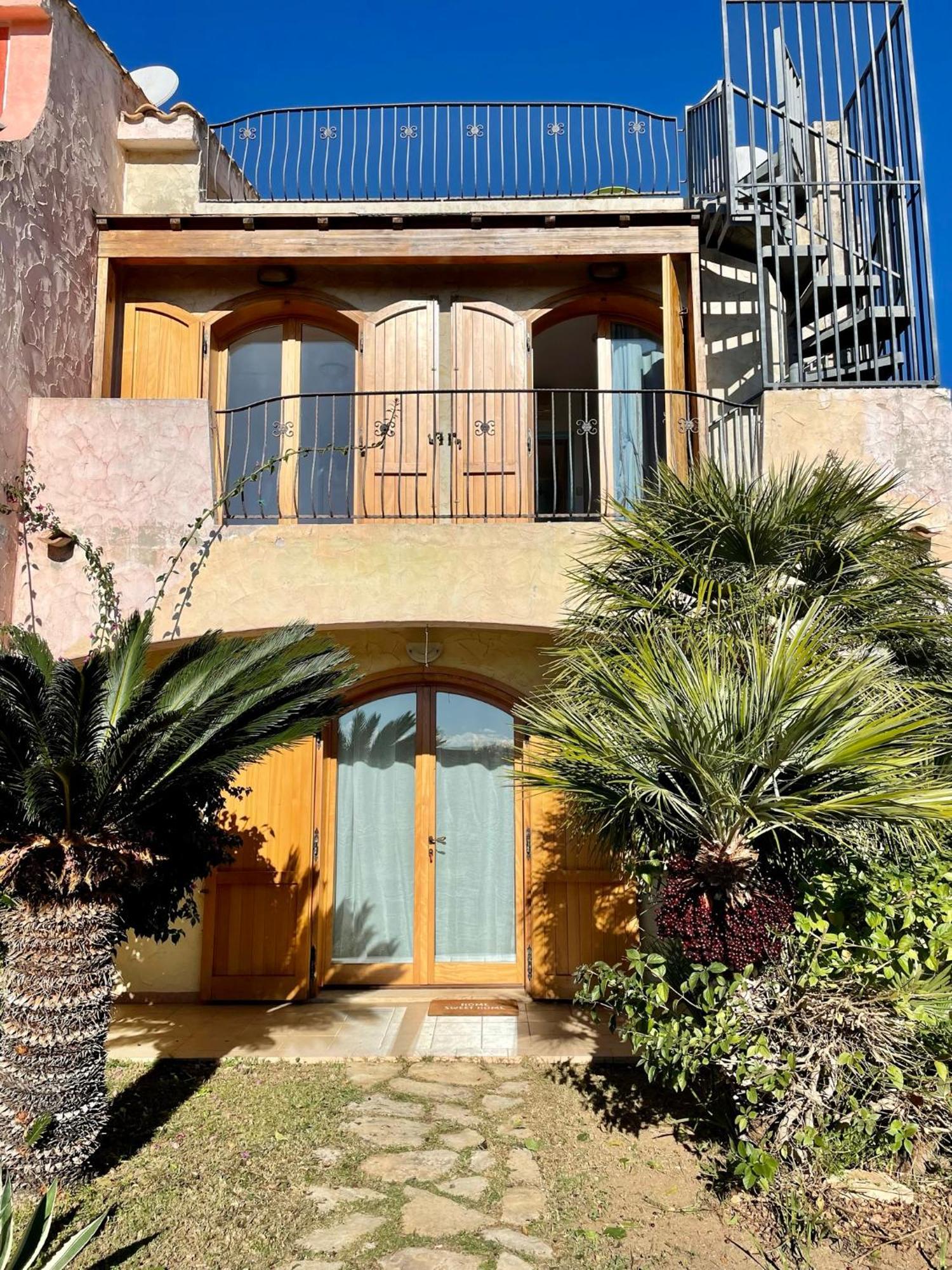 Casa Delle Farfalle Holiday home *